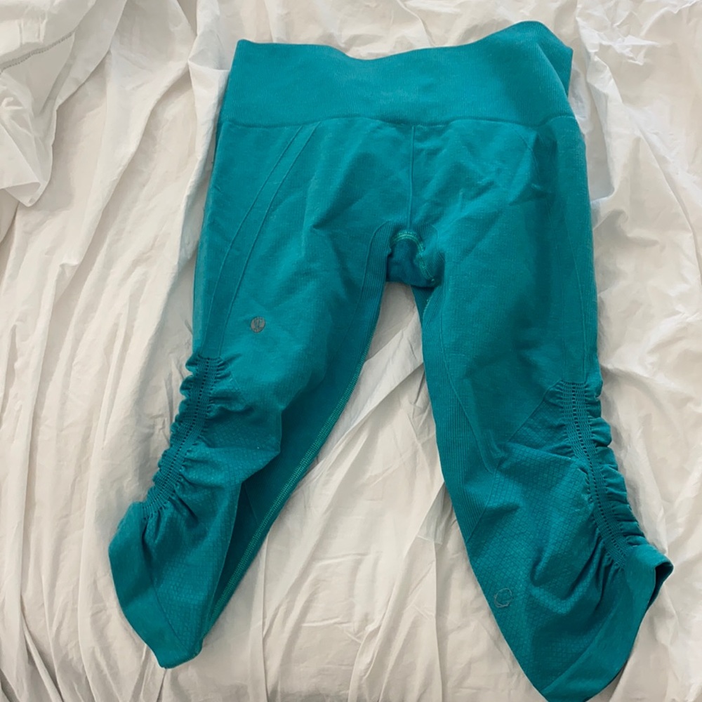 Blue lululemon leggings